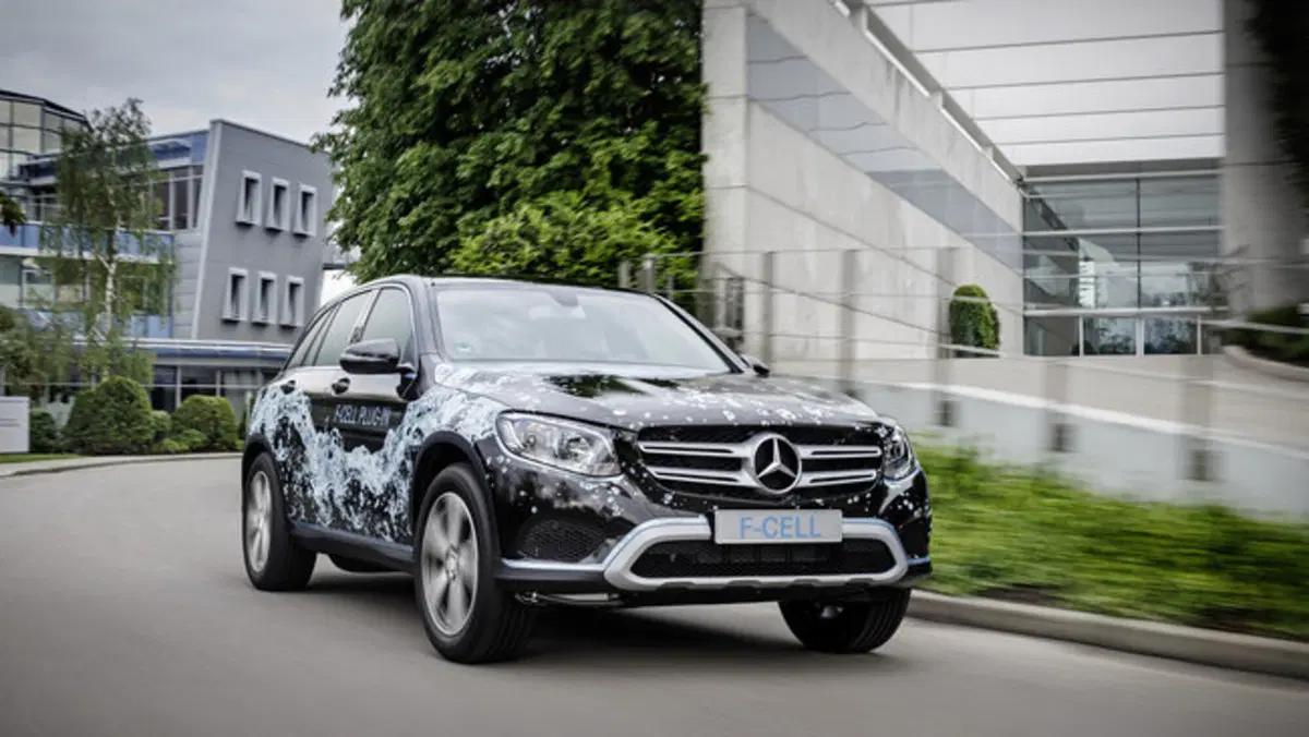 Mercedes GLC F-Cell: oltre l'idrogeno anche a batteria