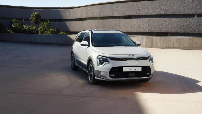 Nuova Niro 2022, dal PHEV all'EV, ecco com'&egrave; fatto l'elettrico per tutti secondo KIA