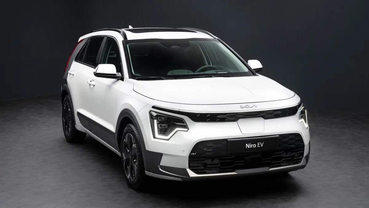 Nuova Niro 2022, dal PHEV all'EV, ecco com'è fatto il SUV elettrico per tutti secondo KIA (3)