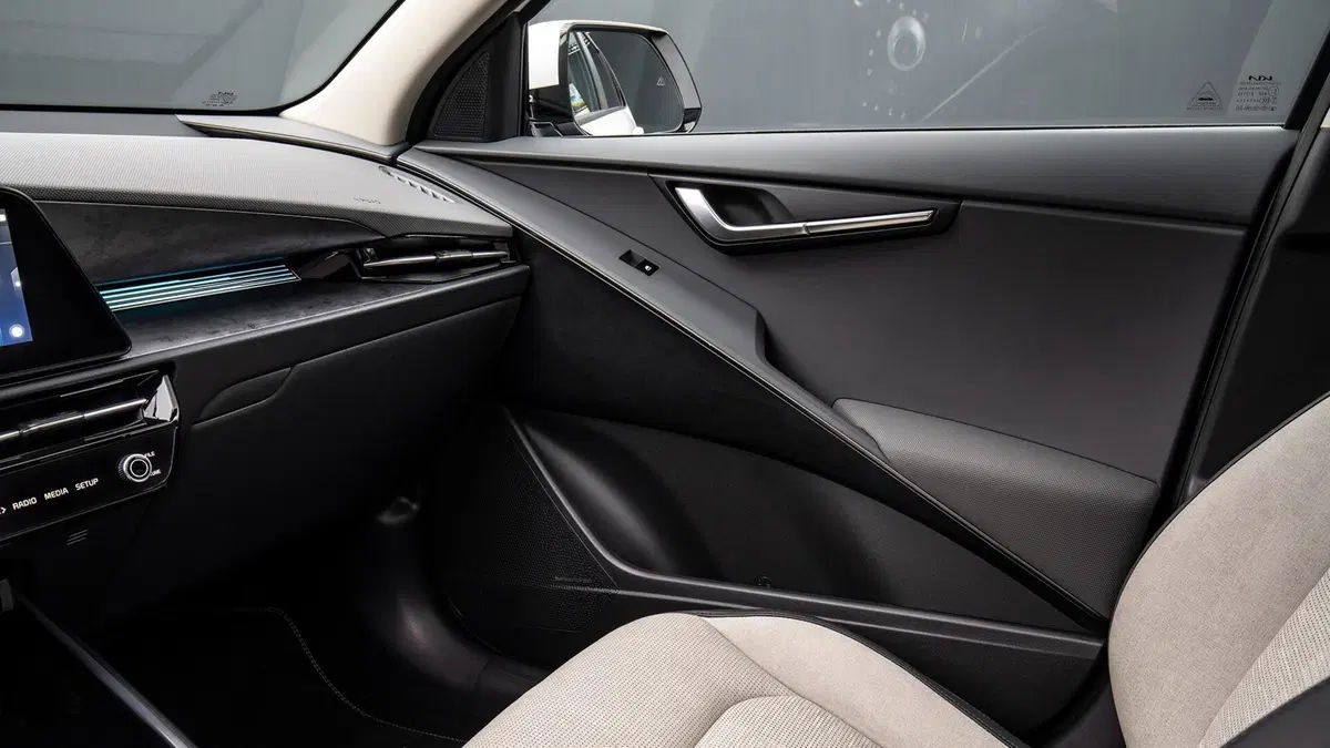 Nuova Niro 2022, dal PHEV all'EV, ecco com'è fatto il SUV elettrico per tutti secondo KIA (5)