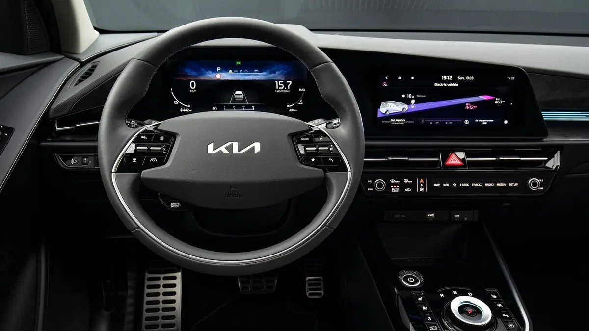 Nuova Niro 2022, dal PHEV all'EV, ecco com'è fatto il SUV elettrico per tutti secondo KIA