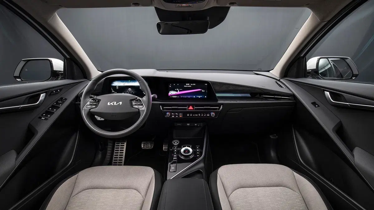 Nuova Niro 2022, dal PHEV all'EV, ecco com'è fatto il SUV elettrico per tutti secondo KIA (12)