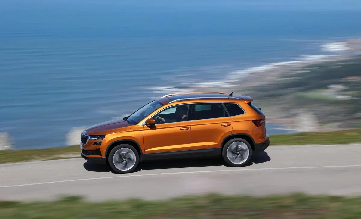 Skoda Karoq 2.0 tdi Sportline 115cv (2)