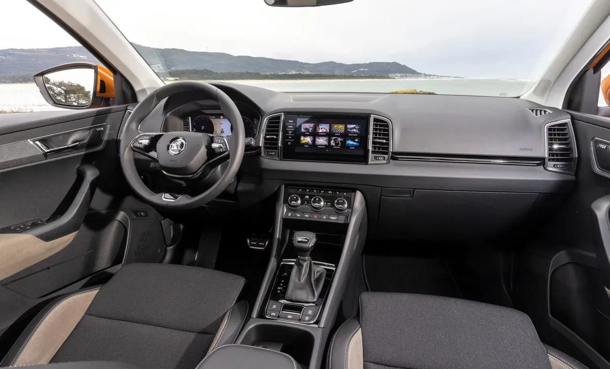 Skoda Karoq 2.0 tdi Sportline 115cv (11)