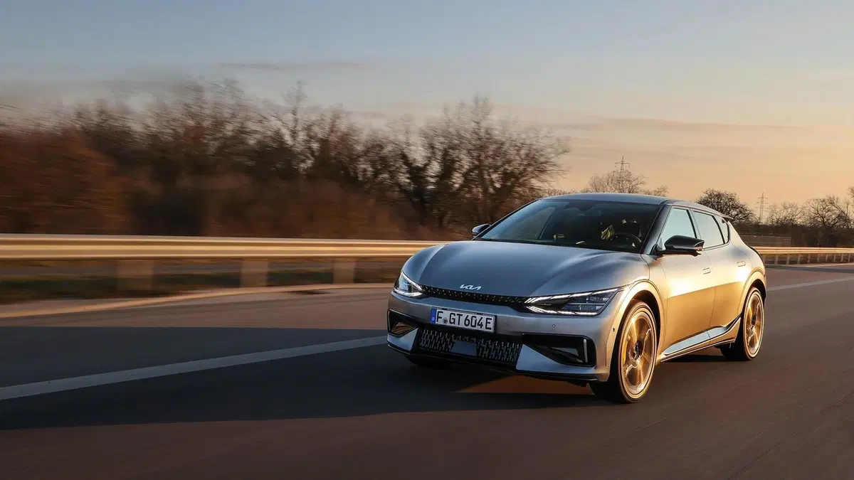 A 260 all'ora su un'elettrica. La nuova KIA EV6 GT alla prova delle Autobahn tedesche (4)