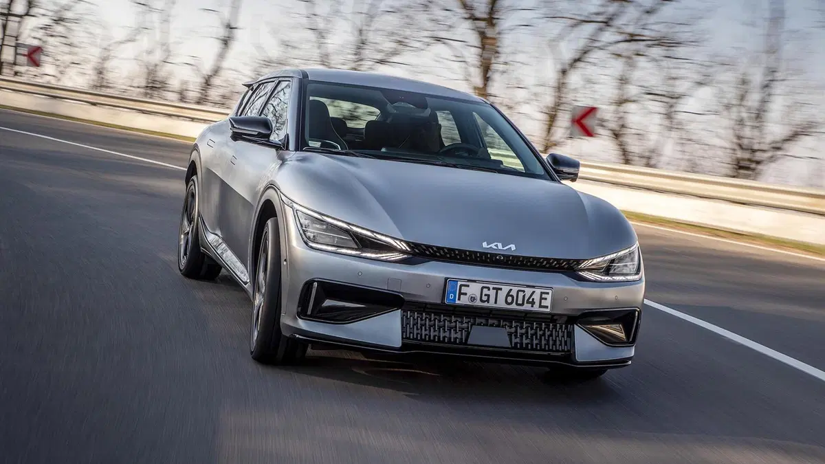 A 260 all'ora su un'elettrica. La nuova KIA EV6 GT alla prova delle Autobahn tedesche (5)