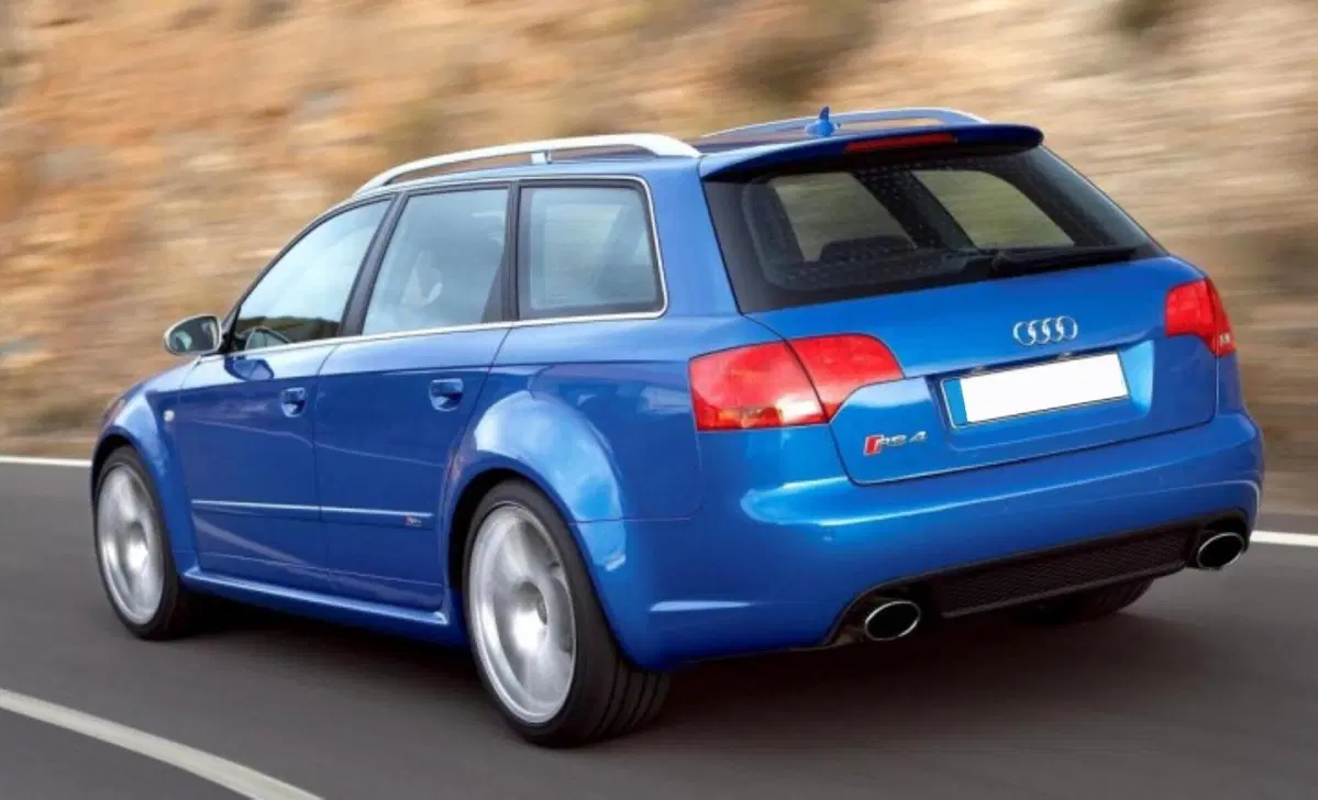 Audi RS 4 Avant (2006-08) (8)