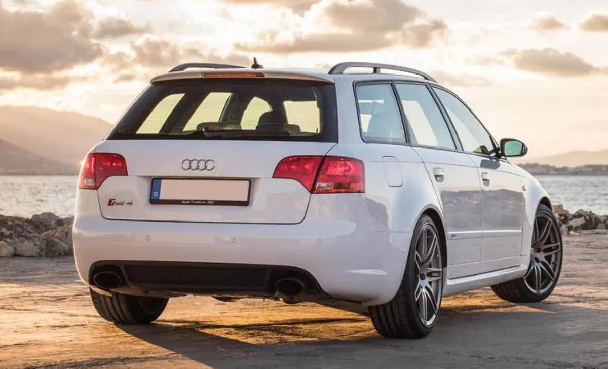 Audi RS 4 Avant (2006-08) (6)
