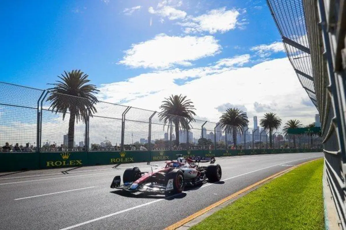 F1, GP Australia 2022: pole per Leclerc (30)