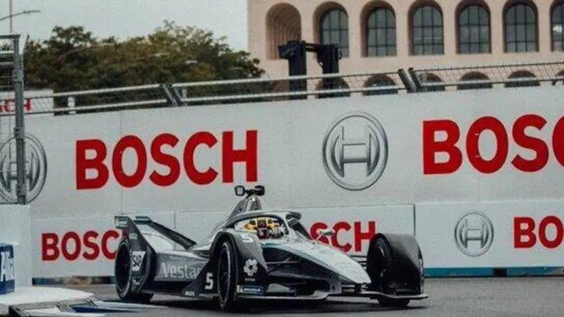 Formula E, ePrix Roma: pole per Vandoorne. Giovinazzi ventiduesimo 