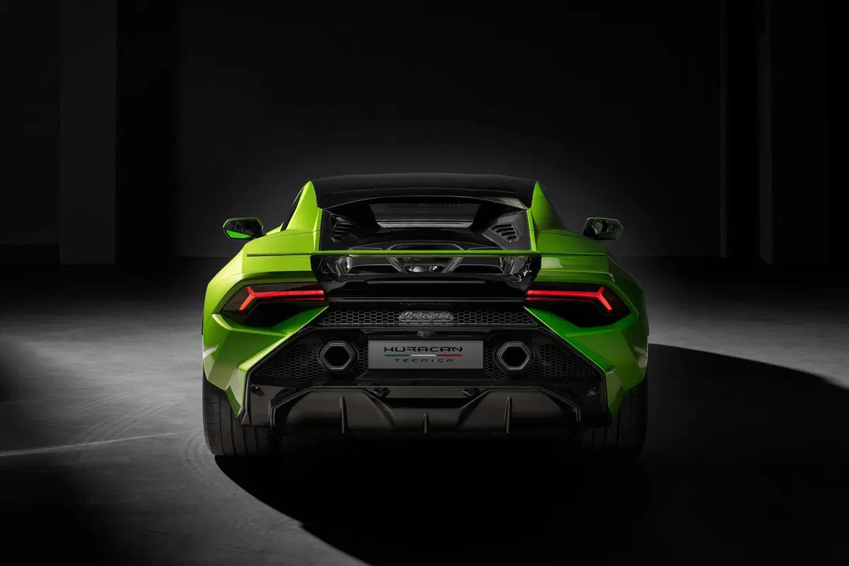 Ecco la nuova Lamborghini Huracan Tecnica
