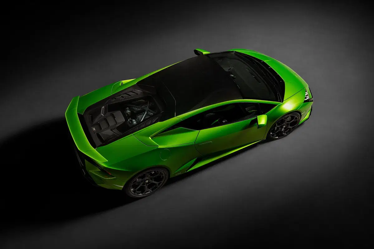 Ecco la nuova Lamborghini Huracan Tecnica (5)