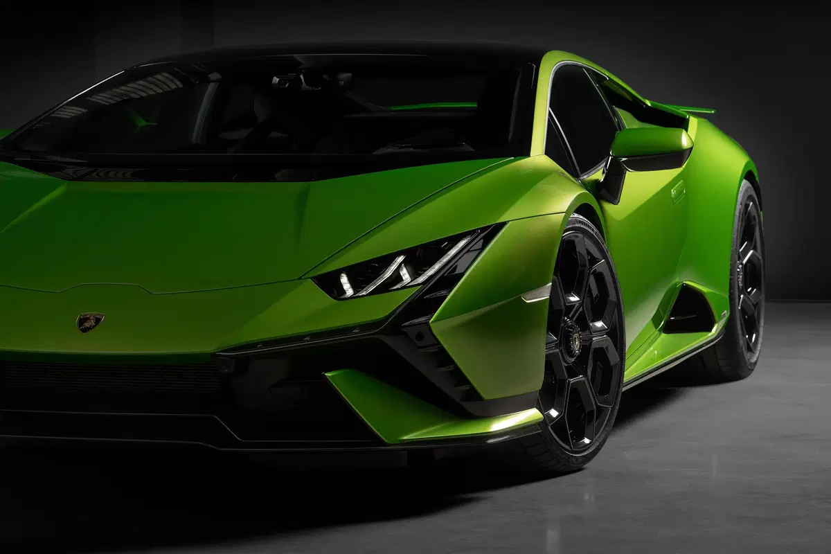 Ecco la nuova Lamborghini Huracan Tecnica (6)