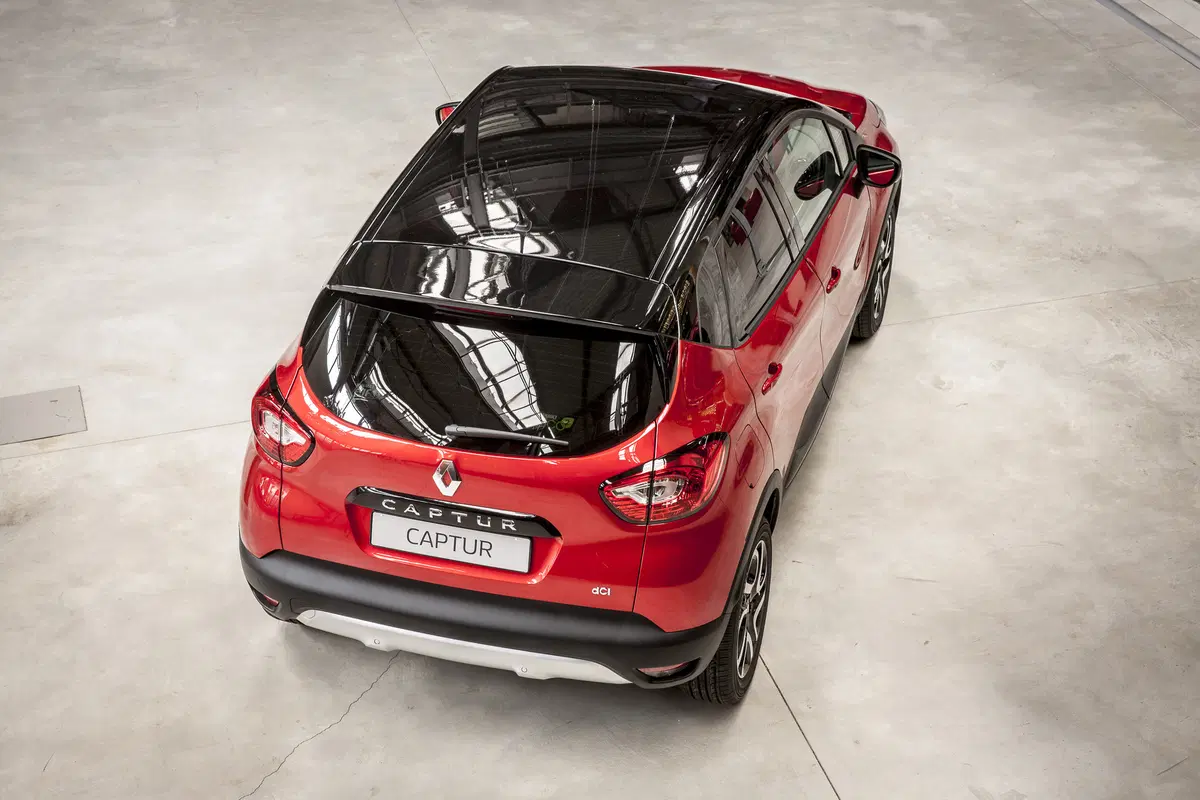 Renault Kadjar e Captur Hypnotic: le nuove ricche serie limitate (18)