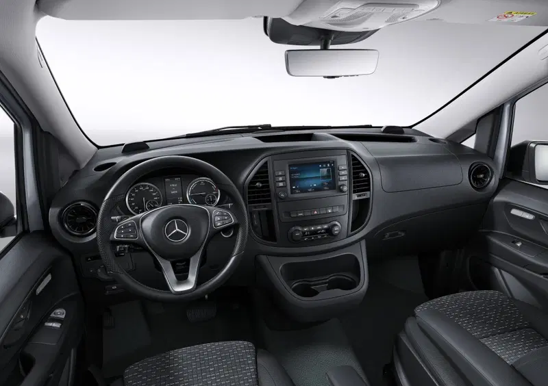 Mercedes-Benz Classe eVito Furgone (2019-->>) (11)