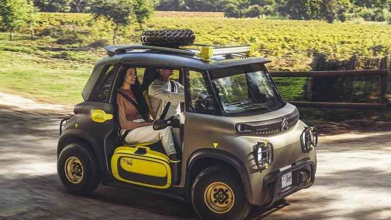 CITRO&Euml;N AMI BUGGY Concept | Quadriciclo leggero per il tempo libero [VIDEO]