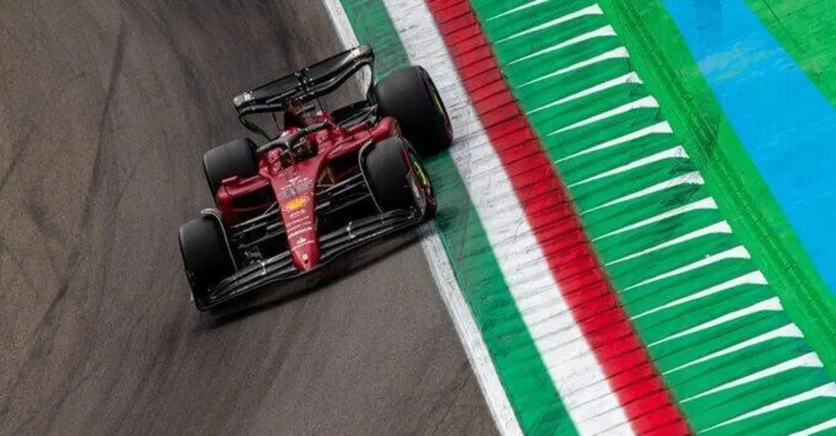 Formula 1, Leclerc: "Ho perso la prima posizione per il graining all'anteriore sinistra"