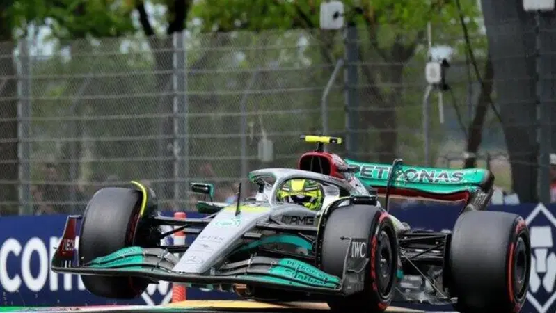Formula 1, Hamilton: "Oggi &egrave; stata una gara dolorosa"