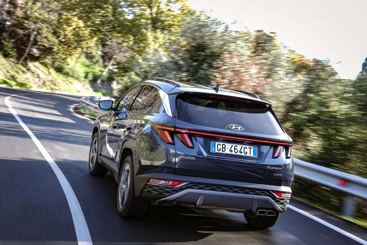 Quale comprare, confronto SUV ibridi: Audi Q3 e Vs Hyundai Tucson Plug-in (PHEV Premium) (16)