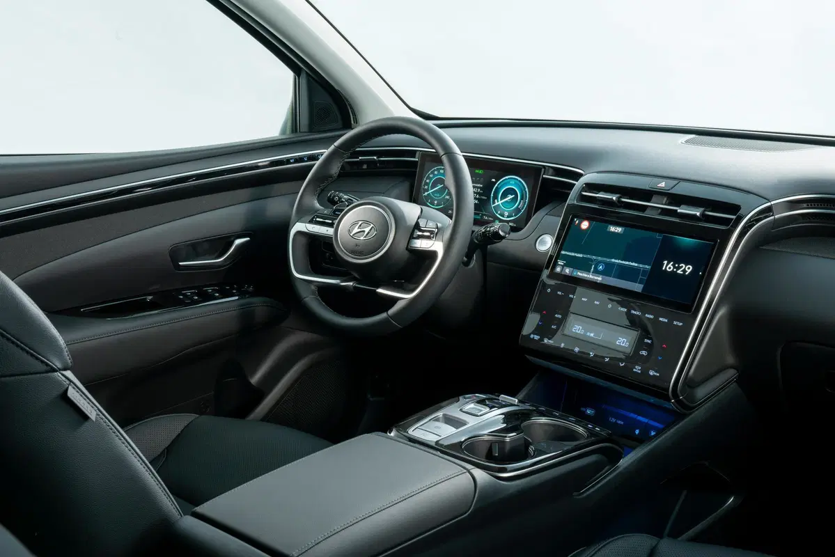 Quale comprare, confronto SUV ibridi: Audi Q3 e Vs Hyundai Tucson Plug-in (PHEV Premium) (12)