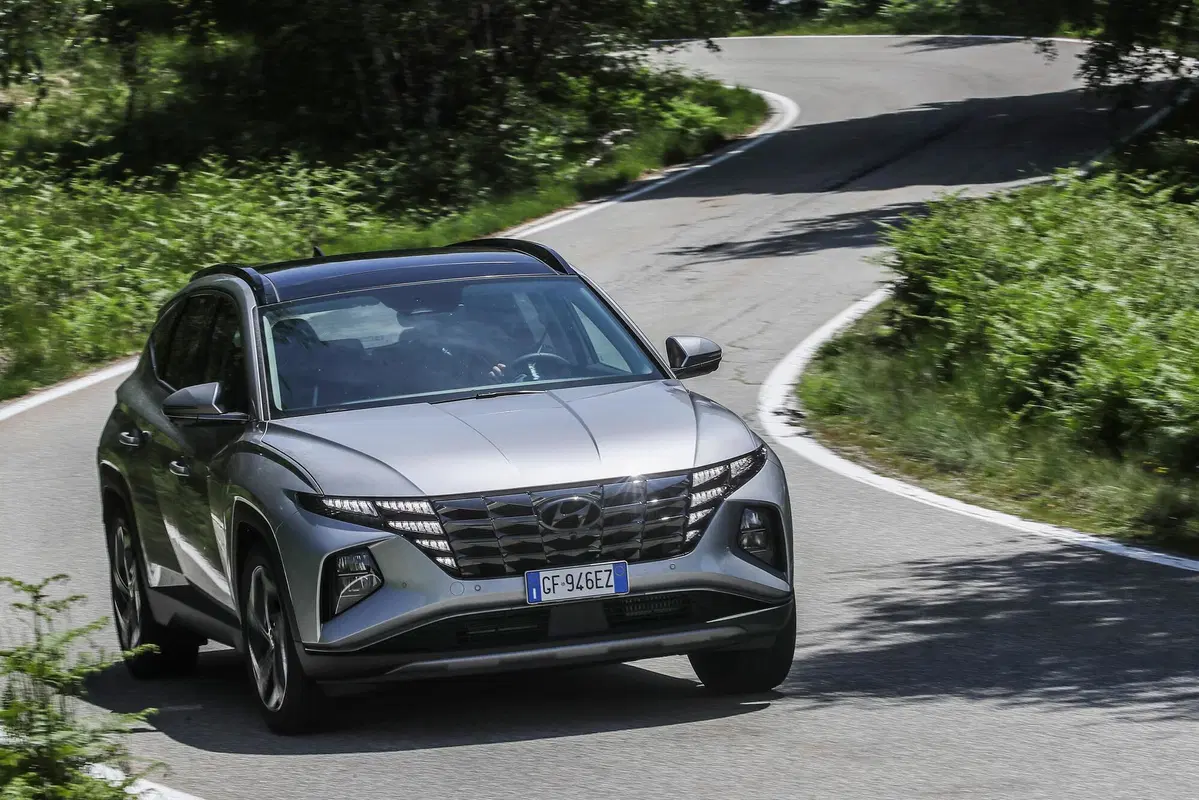 Quale comprare, confronto SUV ibridi: Audi Q3 e Vs Hyundai Tucson Plug-in (PHEV Premium) (8)