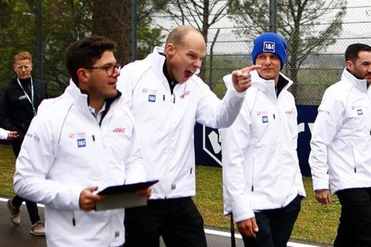 F1, GP Emilia Romagna 2022: vince Verstappen. Leclerc sesto (23)