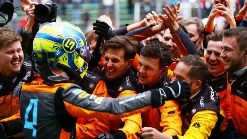 Formula 1, Norris: "Non ci aspettavamo di battere la Ferrari"