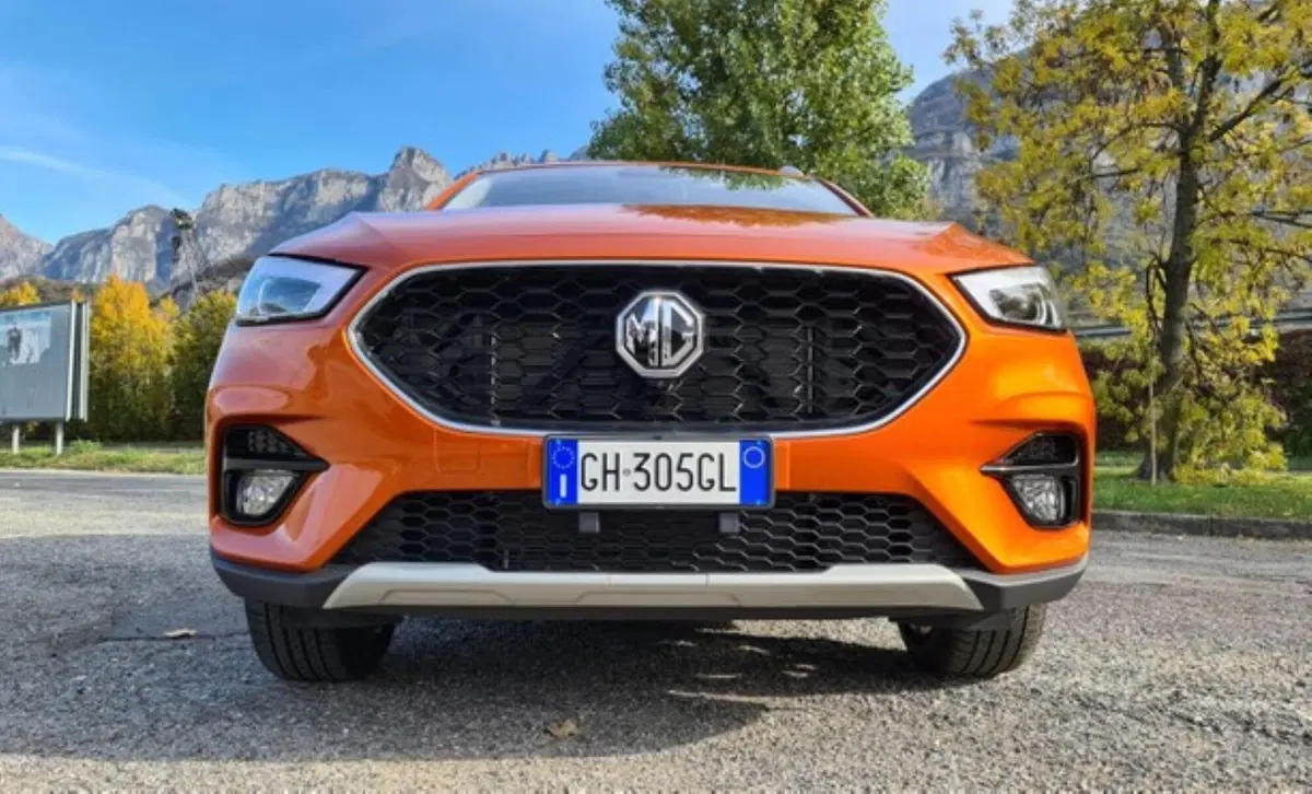 Mg ZS (2021-->) ZS 1.0T-GDI aut. Comfort (3)