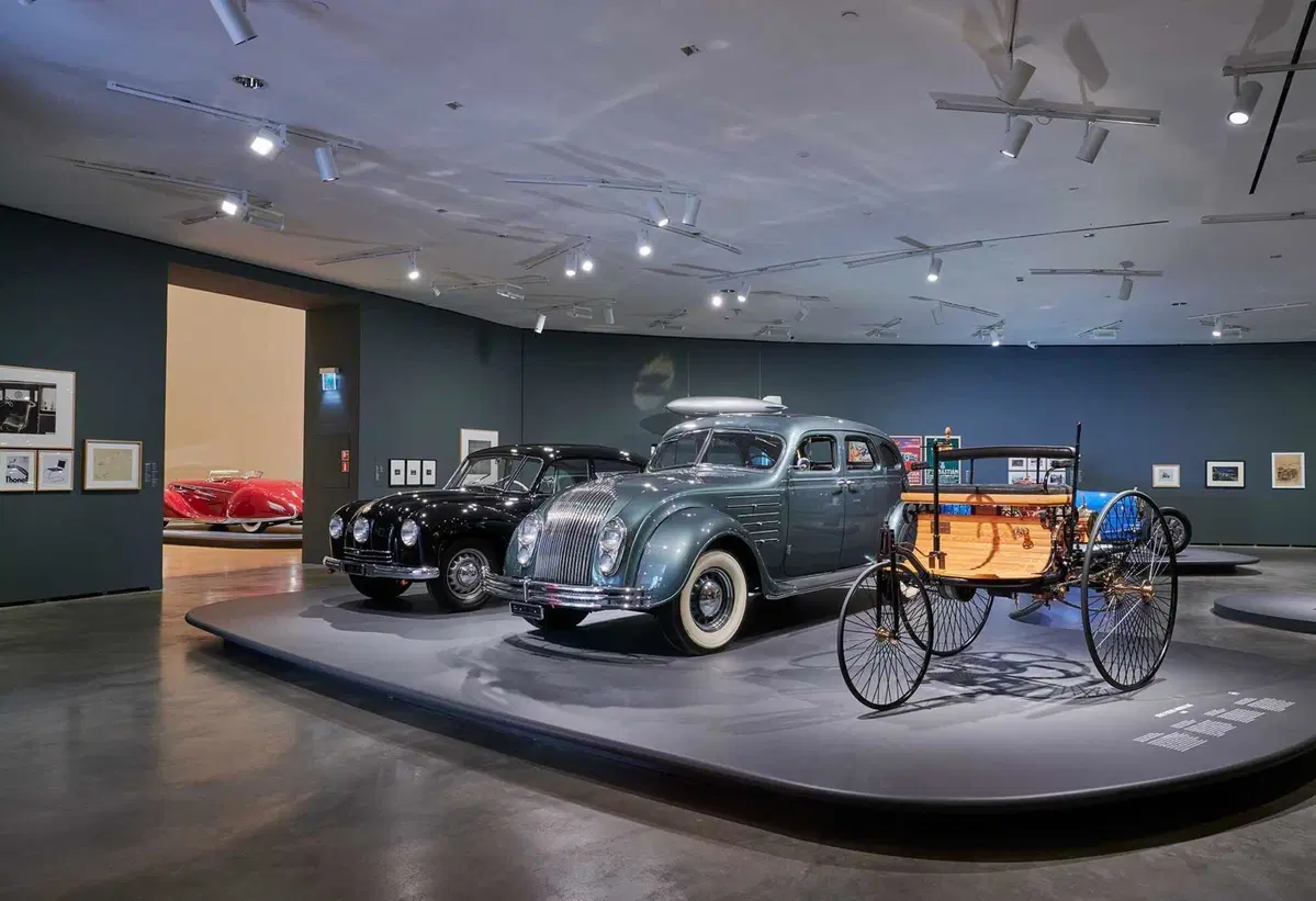 Norman Foster: l'auto come forma d'arte (10)