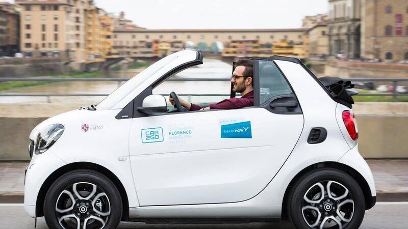 Stellantis acquista Share Now da Bmw e Mercedes: obiettivo 15 milioni di utenti in car sharing 