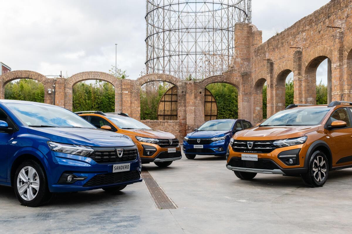 Oggi mi compro una Volkswagen T-Roc! La guida totale all'acquisto:  storia, segreti, consigli e prove - News 