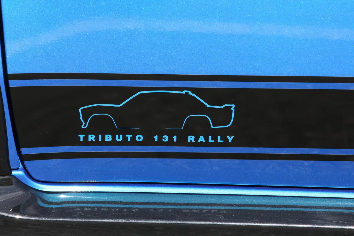 Nuova Abarth 695 Tributo 131 Rally: citazioni da leggenda mondiale  (5)