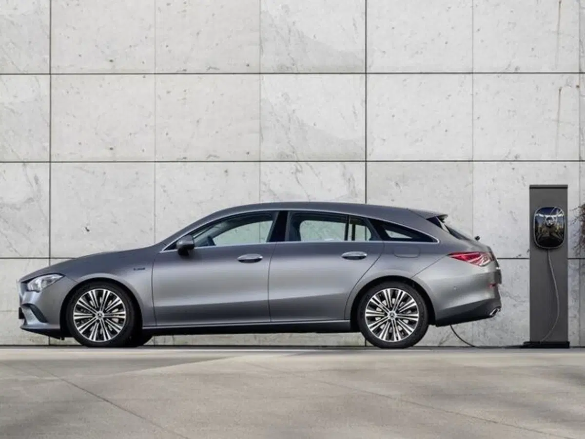 Mercedes-Benz CLA Shooting Brake 250 e Plug-in hybrid Shooting Brake Business