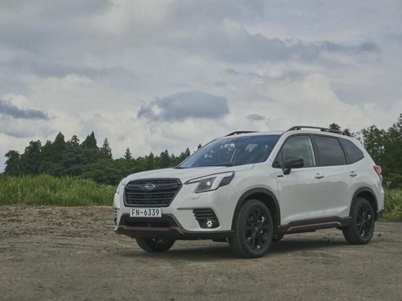 Subaru Forester 2.0i e-boxer Premium lineartronic