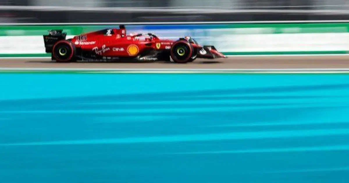 Formula 1, Leclerc: "Partiamo dalla pole, dobbiamo completare l'opera domani"