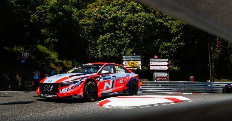 WTCR 2022, Francia, gara 2: vince Azcona