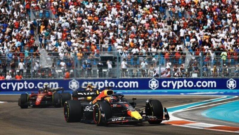 Formula 1, Leclerc: &quot;Pensavo di poter superare Verstappen&quot;