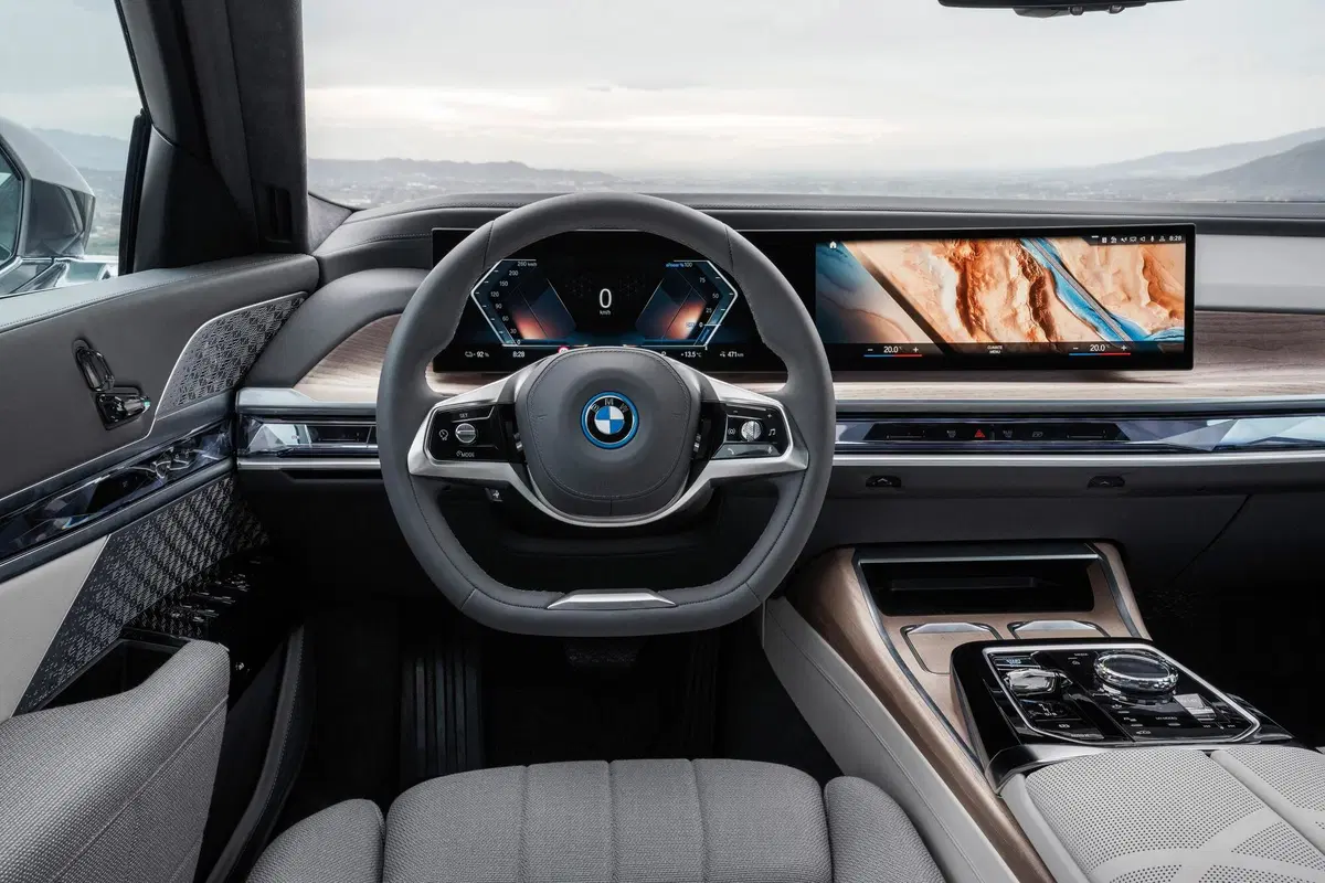 BMW i7 i7 M70 (34)