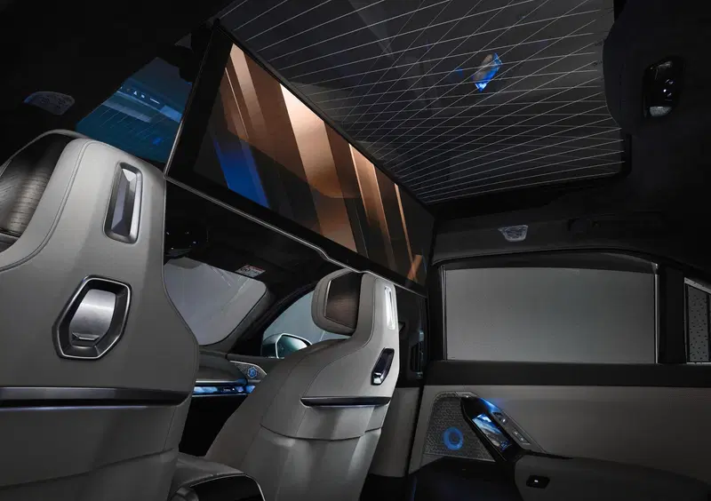 BMW i7 (18)