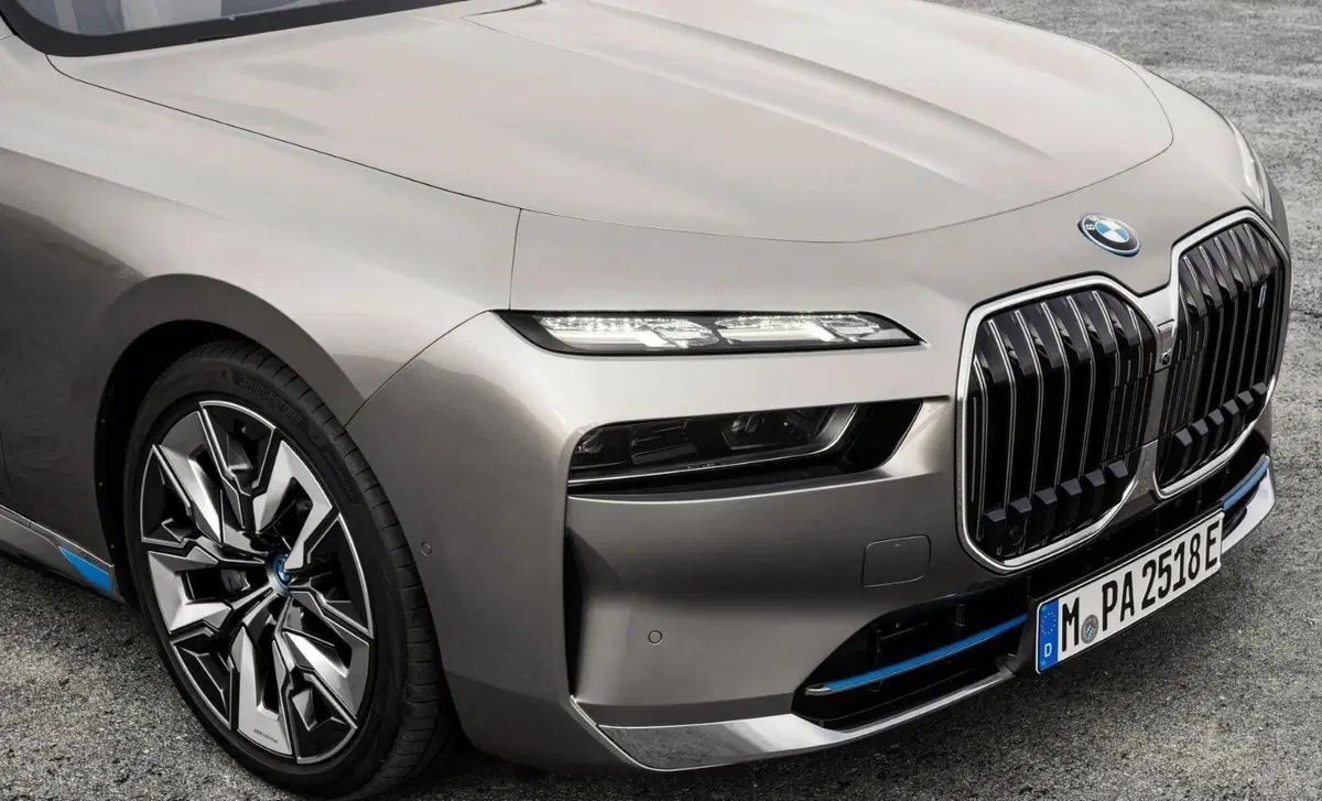 BMW i7 i7 M70 (44)