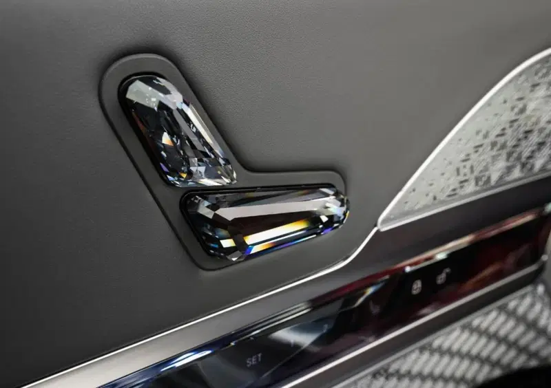 BMW i7 (19)
