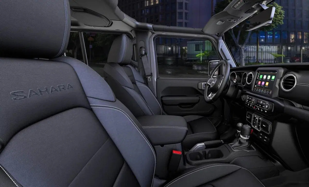 Jeep Wrangler Unlimited 2.0 Turbo 80th Anniversary (32)