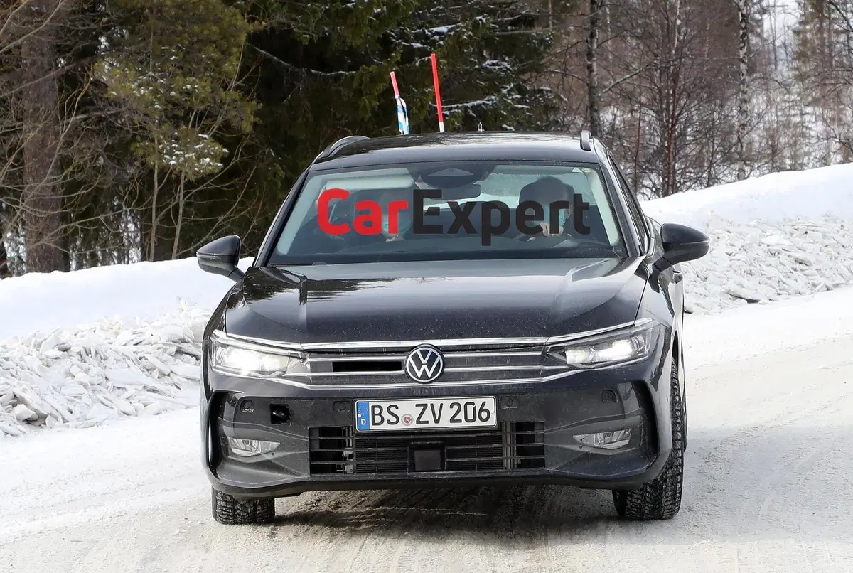 Nuova Passat Variant (3)