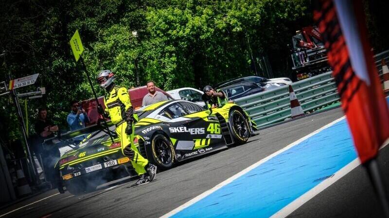 GTWCE, Magny-Cours, gara 2: vince Mercedes. Rossi undicesimo