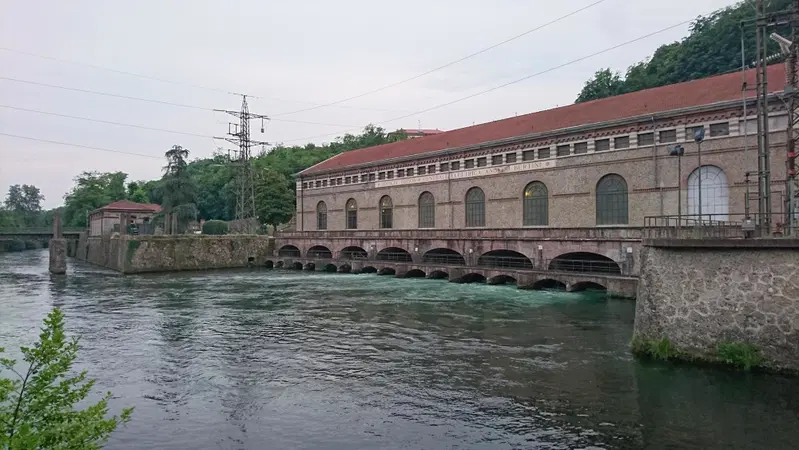 La centrale idroelettrica di Paderno (MI) del 1898