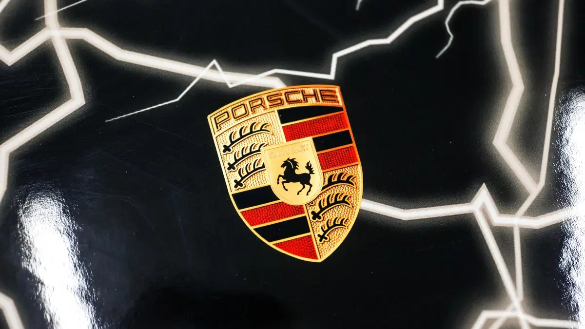 Porsche 718 Cayman GT4 ePerformance, 1000 CV di picco  (9)