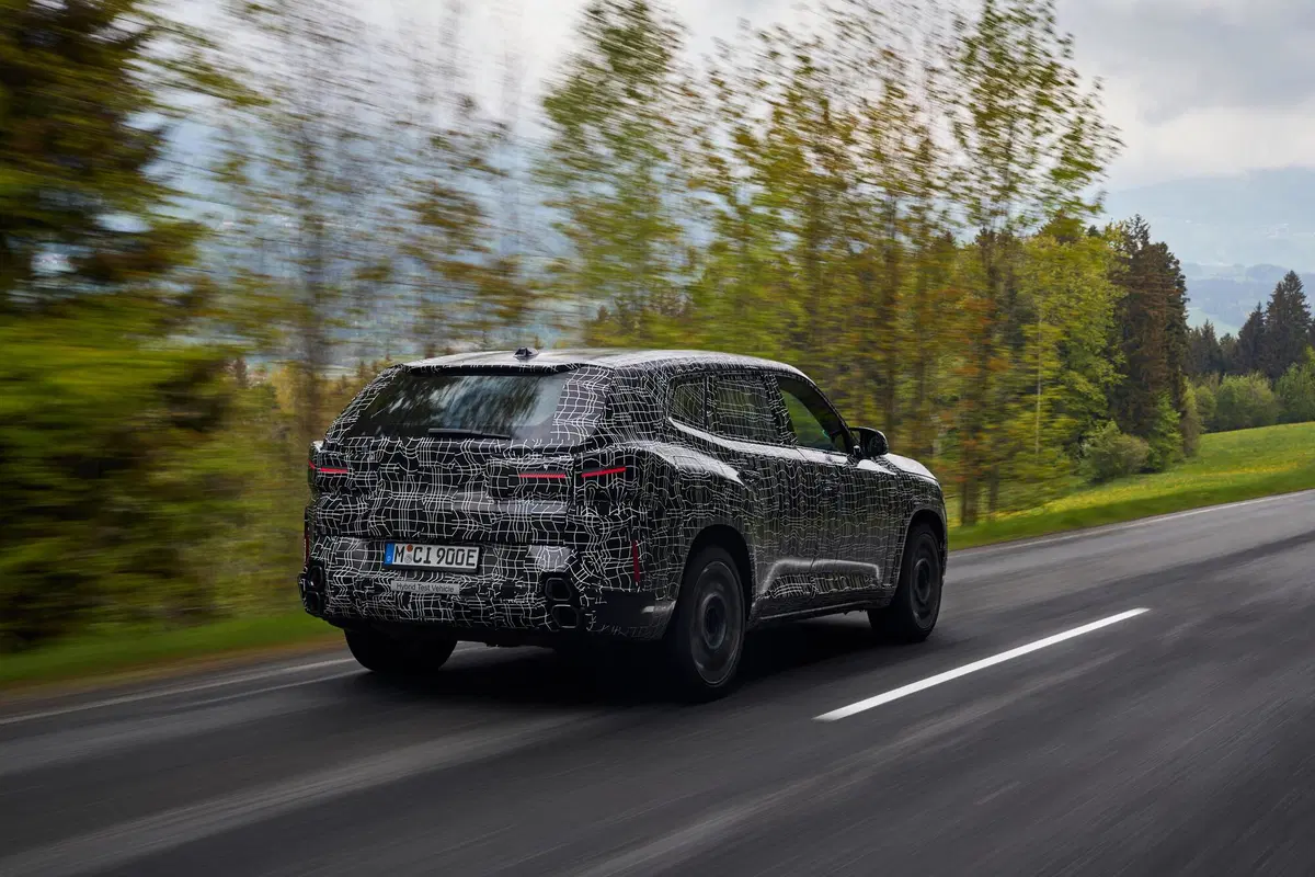 Nuova BMW XM: ibrida 8V da 680 CV che 'ruba' il nome a Citroen    (2)