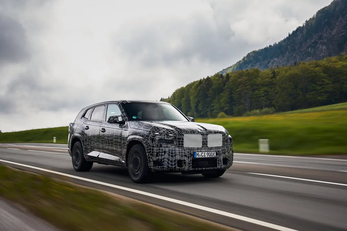 Nuova BMW XM: ibrida 8V da 680 CV che 'ruba' il nome a Citroen    (5)