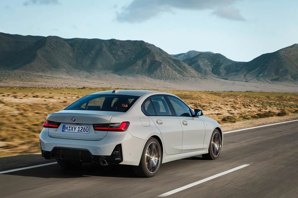 BMW Serie 3, arriva il restyling (5)