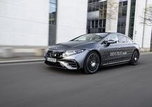 Mercedes, la Classe S e la EQS in Germania guidano in autonomia, o quasi